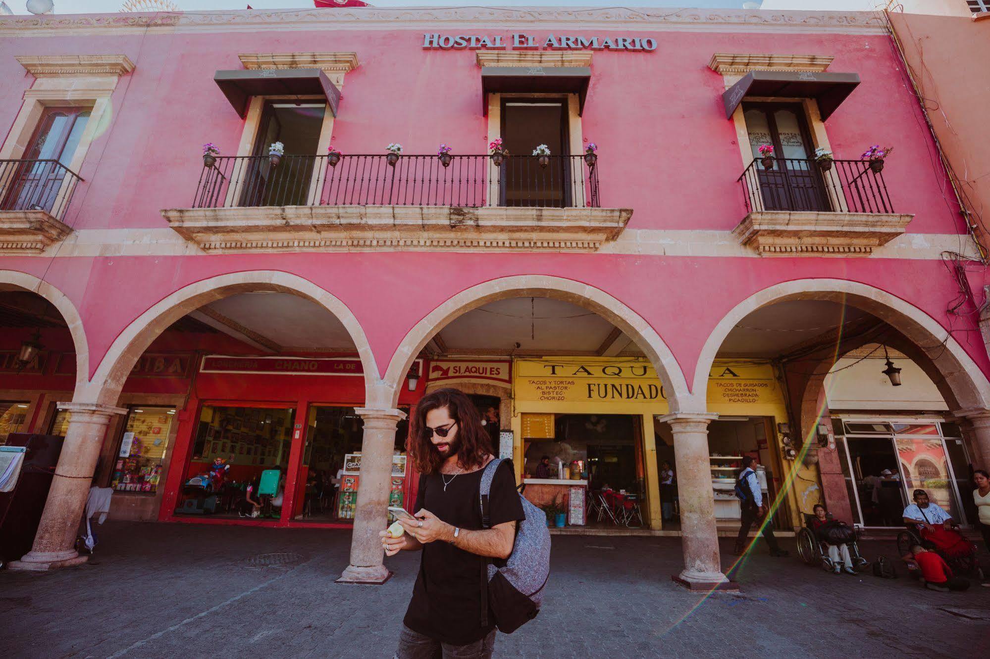 Hostal El Armario レオン エクステリア 写真